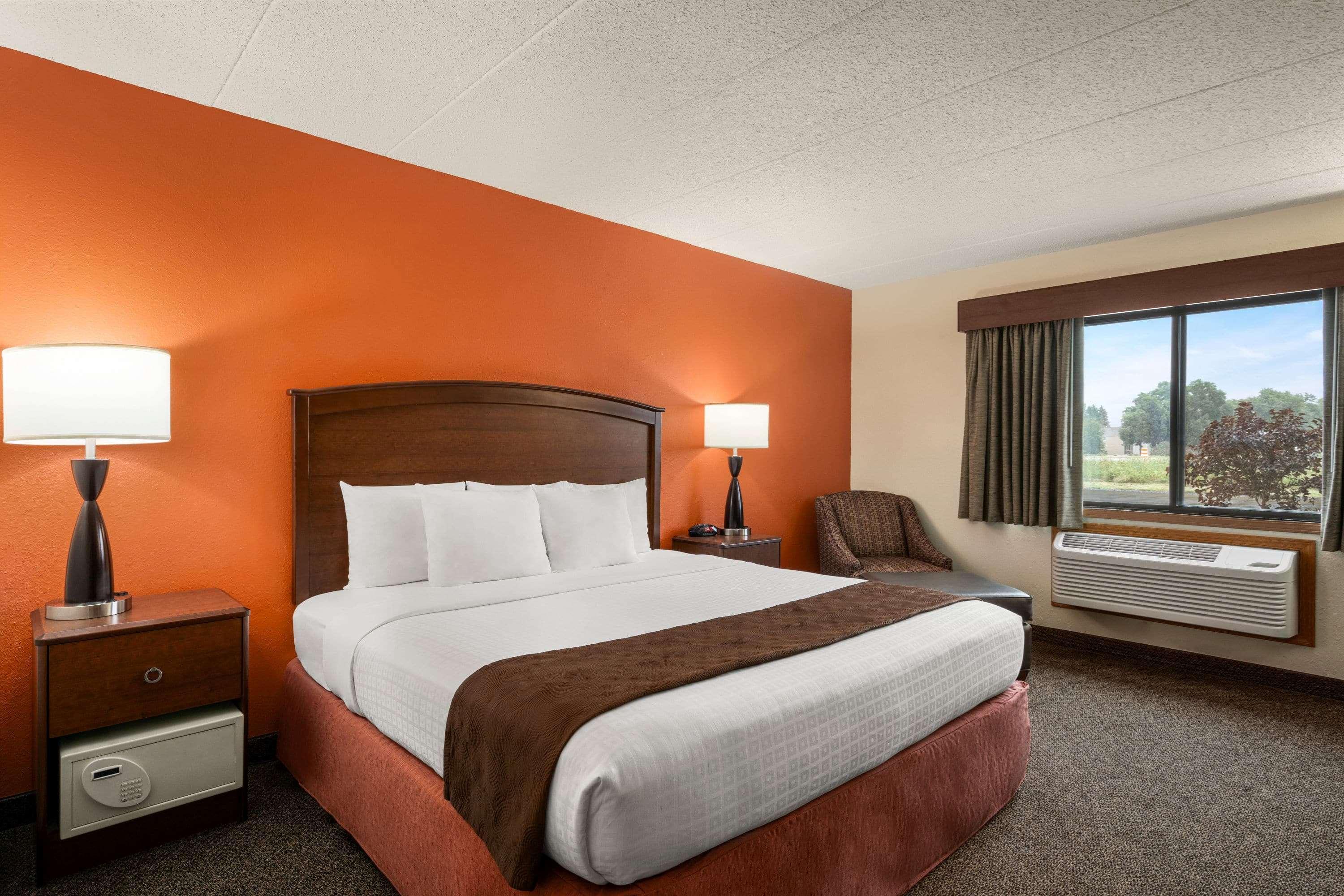 Americinn By Wyndham Virginia Εξωτερικό φωτογραφία