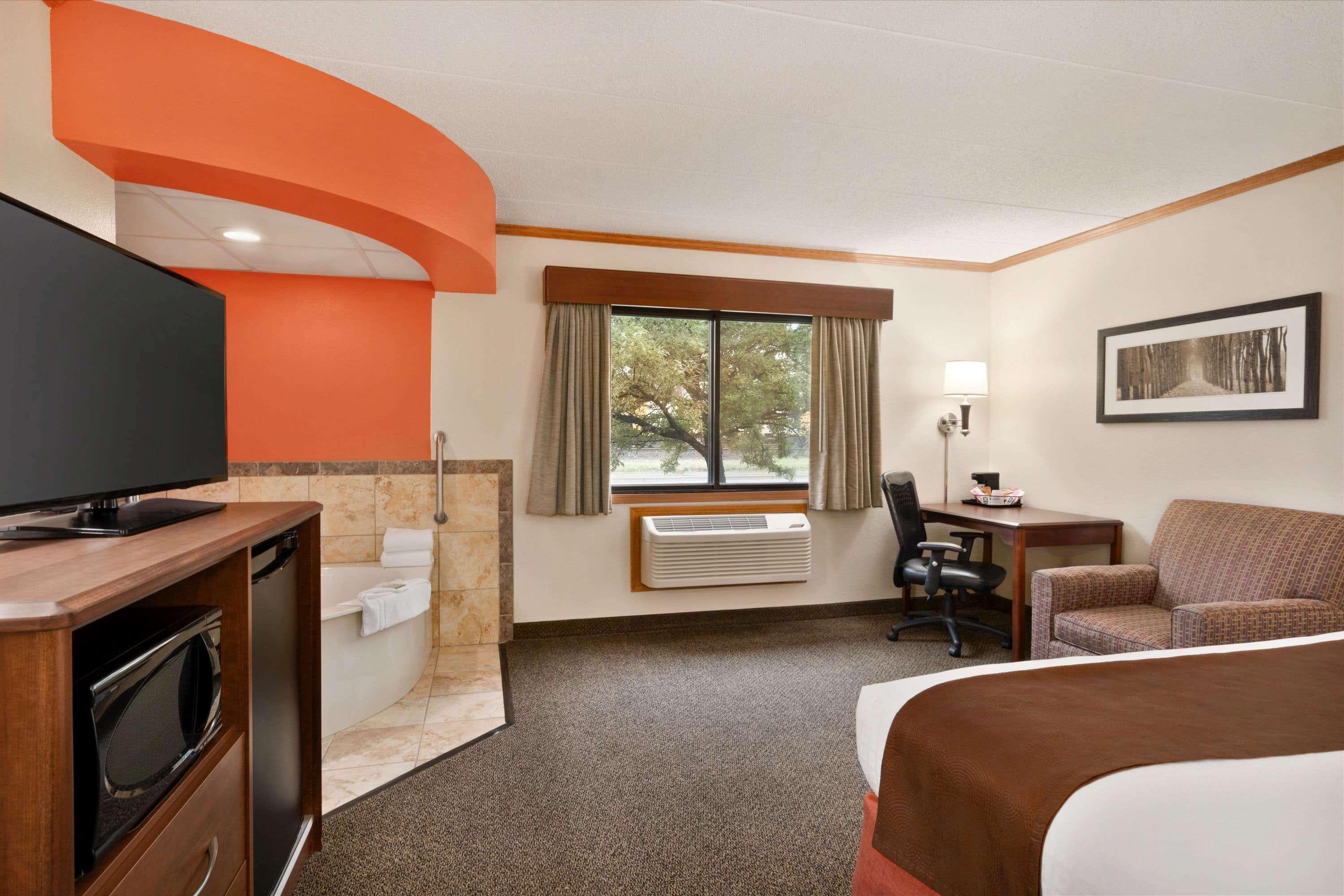 Americinn By Wyndham Virginia Εξωτερικό φωτογραφία