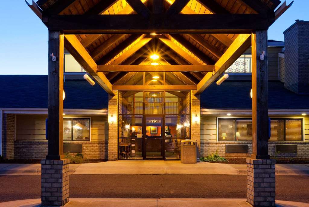 Americinn By Wyndham Virginia Εξωτερικό φωτογραφία